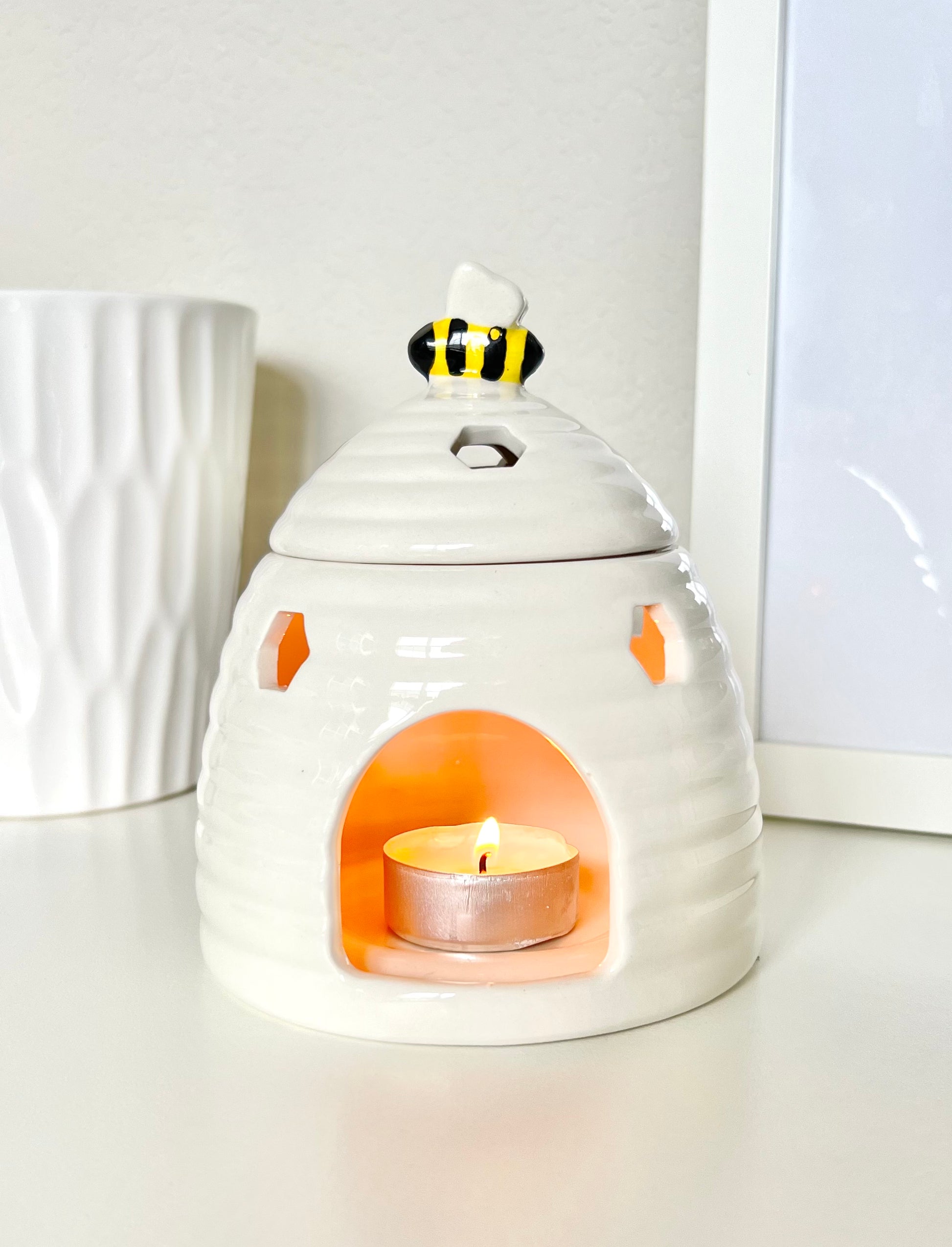 Should I use a Tealight or Electric Wax Warmer? – Cosy Aromas